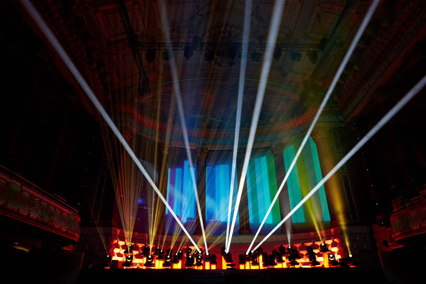 Das Lichtorchester Foto Onliveline