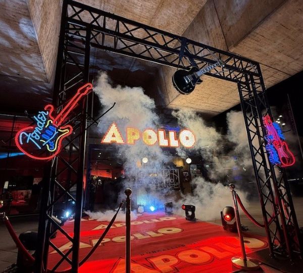 elfplus+ unterstützte „Rock Reloaded“ in Roncalli’s Apollo Varieté