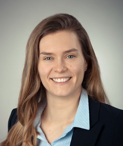 DEAplus gründet Netzwerk für Absolventen