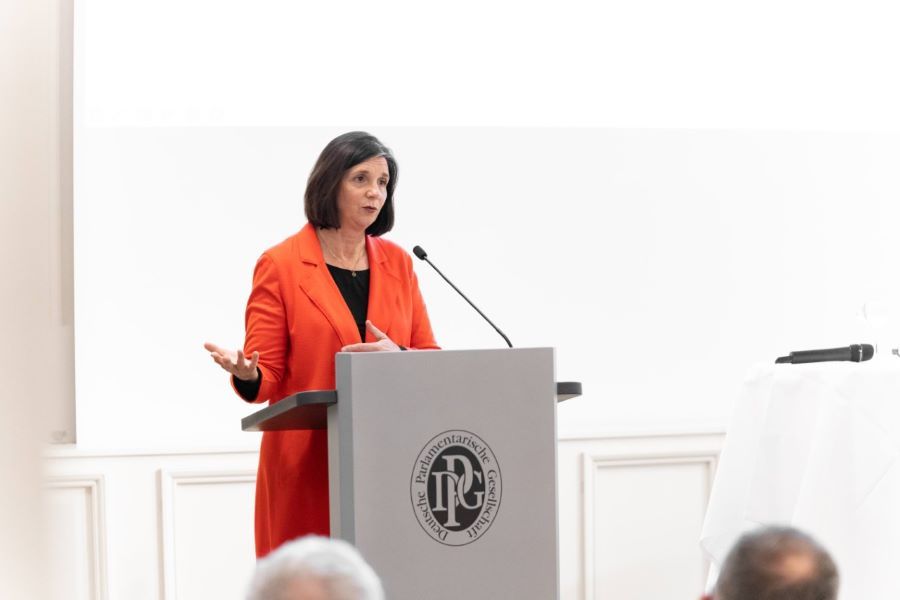 Branchenverbände veranstalten Parlamentarischen Abend