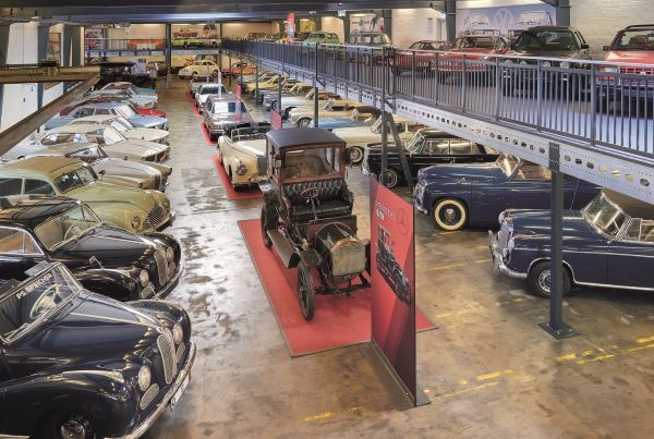 Der PS.SPEICHER präsentiert allen Besuchenden ab sofort seine Sammlungen. Damit ersetzt das Oldtimermuseum den bisher verwendeten Begriff „Depot“