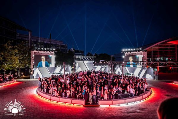 Chris Moylan beleuchtete Weltpremiere des Audi Q3